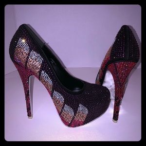Glam shoes / Black and pink crystal shoes